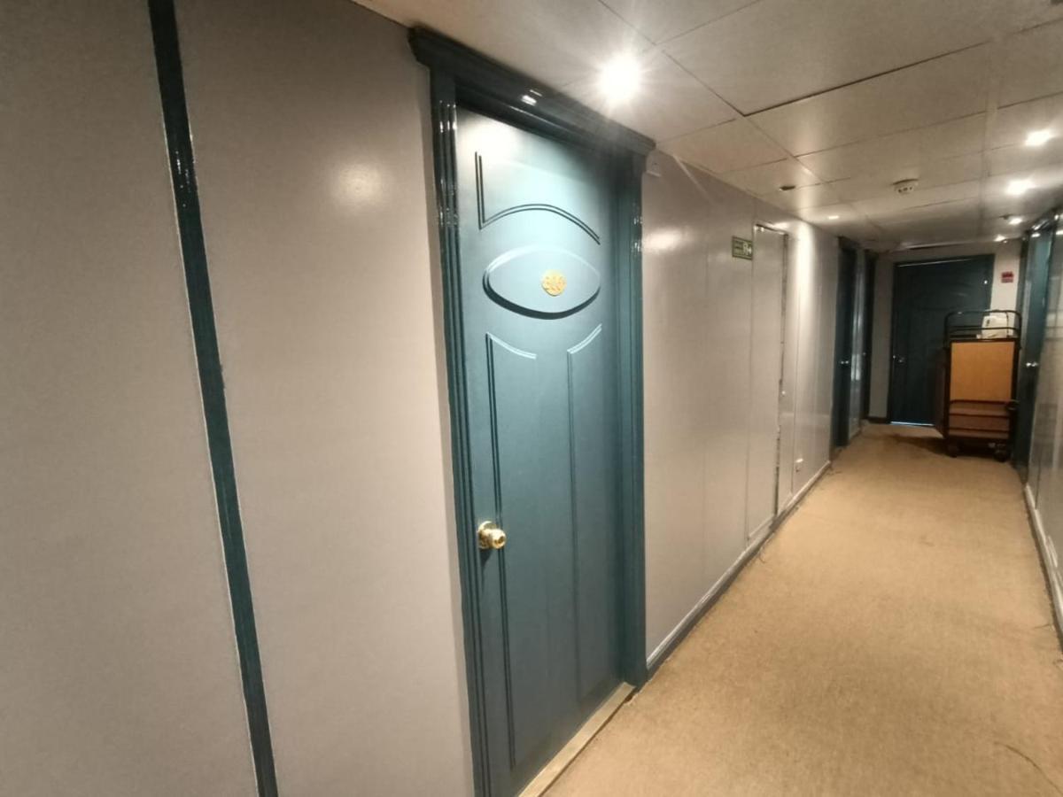 Hotel Ship Queen Isis Elminya Ελ Μίνια Εξωτερικό φωτογραφία